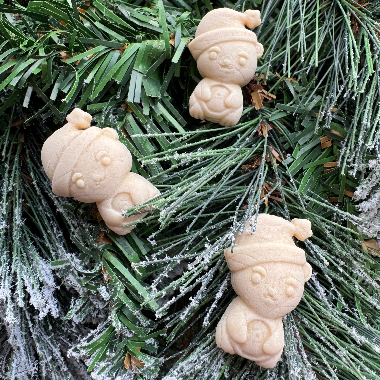 Festive Chicken & Goat's Milk Mini Bears 50g