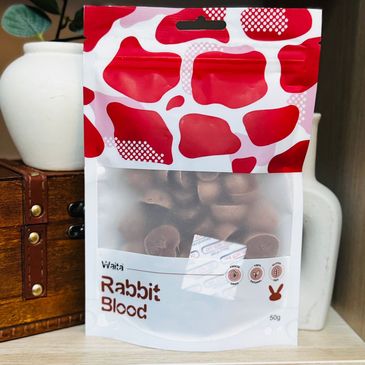 Waita Pets | Freeze Dried Rabbit Blood Hearts 50g