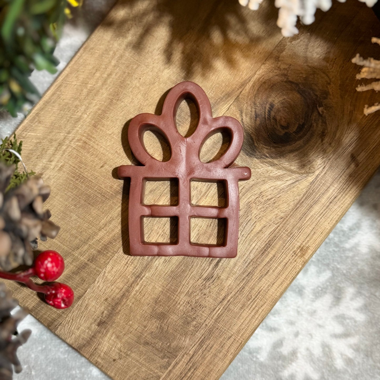 Christmas Present Chew | Chicken, Vegetable & Cranberry