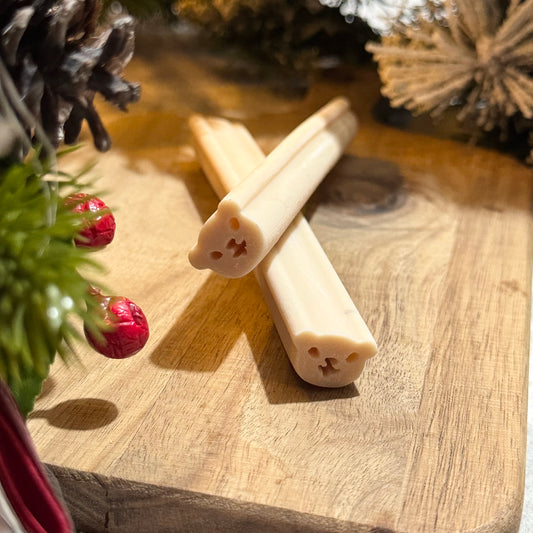 Polar Bear Dental Stick Chews | Chicken, Peanut Butter & Goats Milk