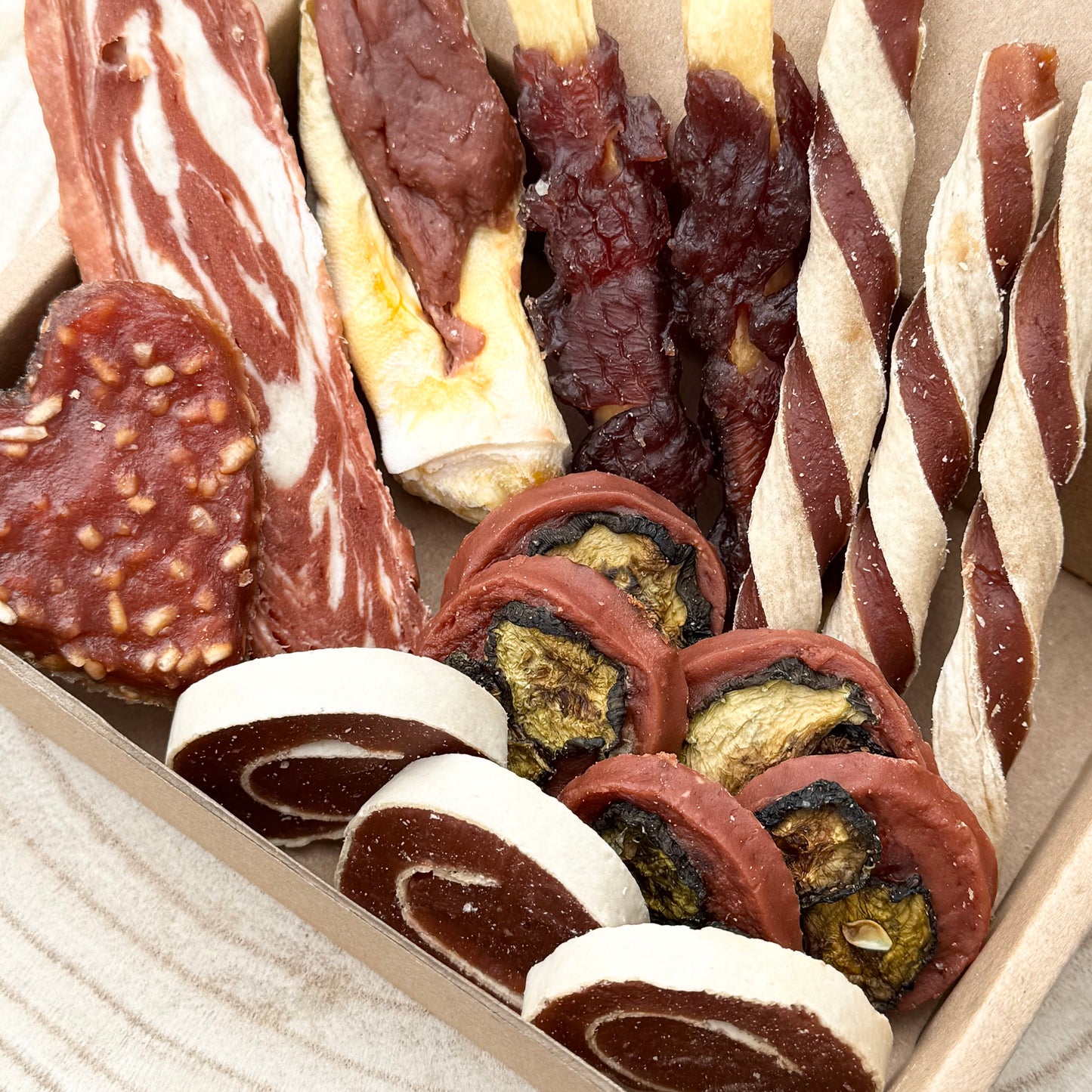 [FIVER FRIDAY] Duck Snack Box | 16 Soft & Chewy Treats