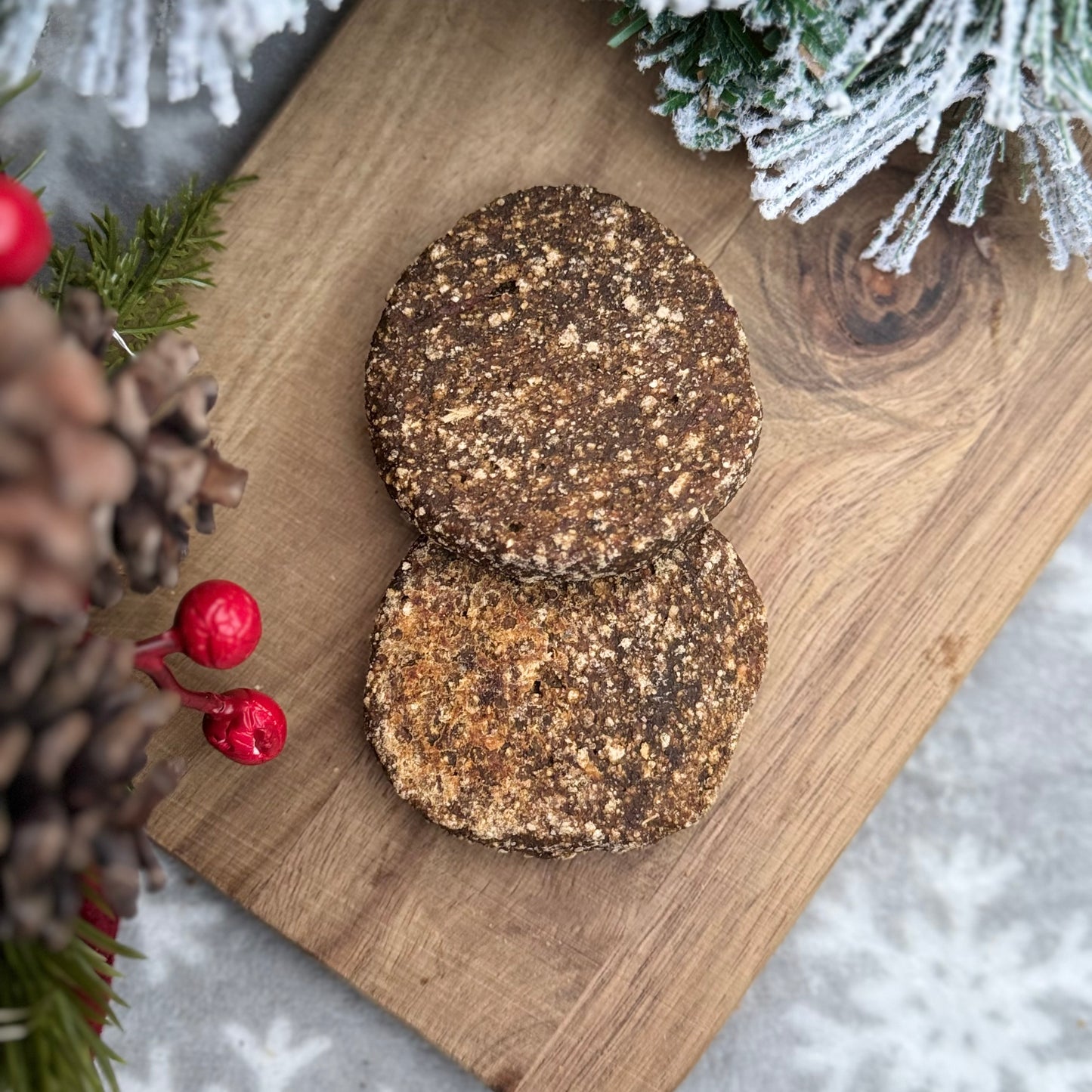 Venison with Blackberry Cookies