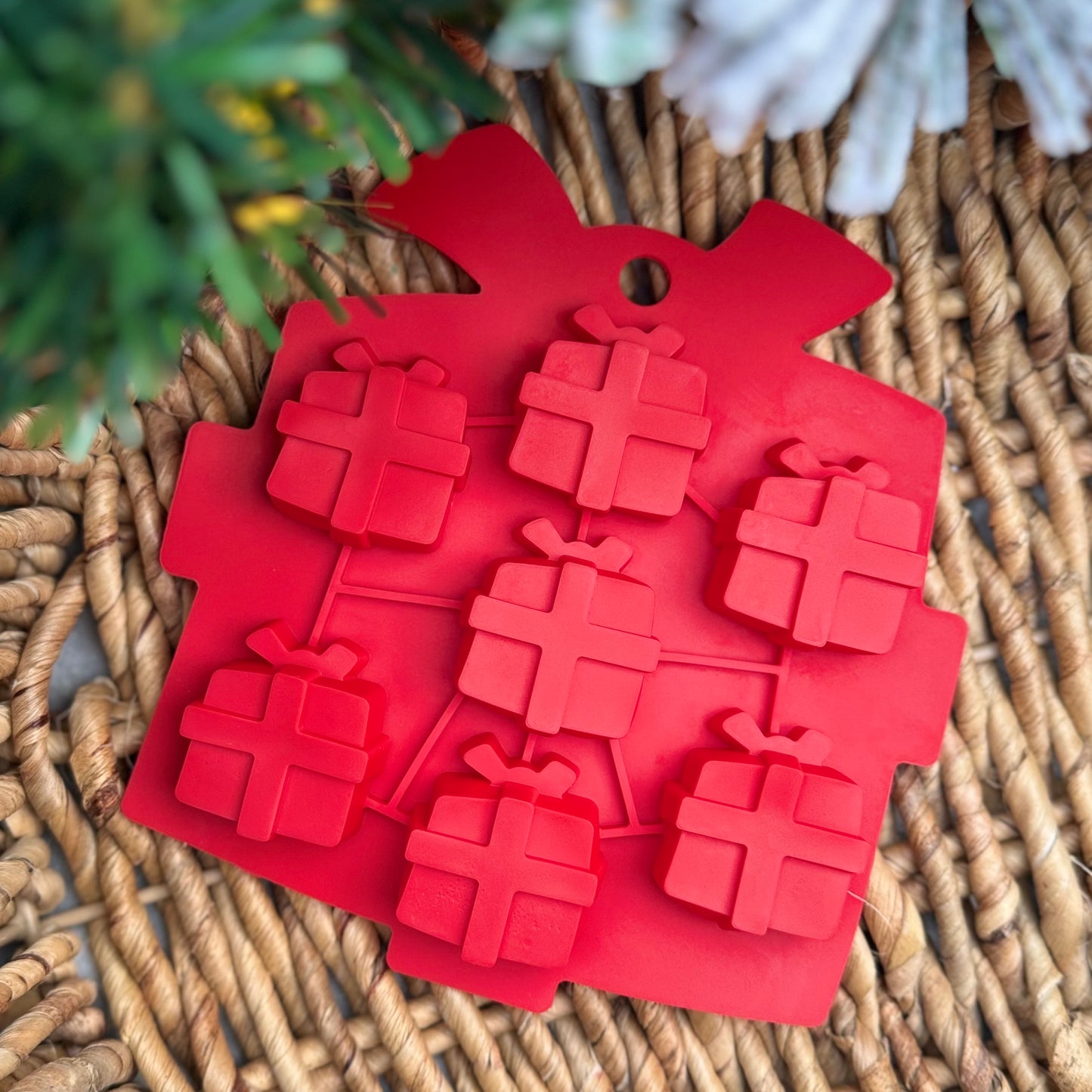 Present Silicone Mould