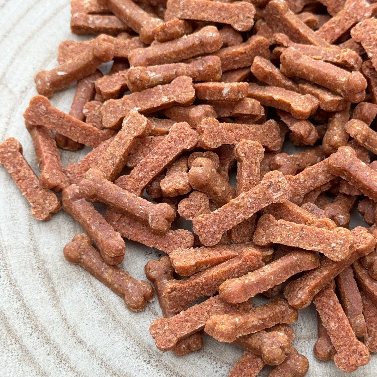 [FIVER FRIDAY] NEW* Ostrich & Venison Mini Bones | 200g Mixed Bag