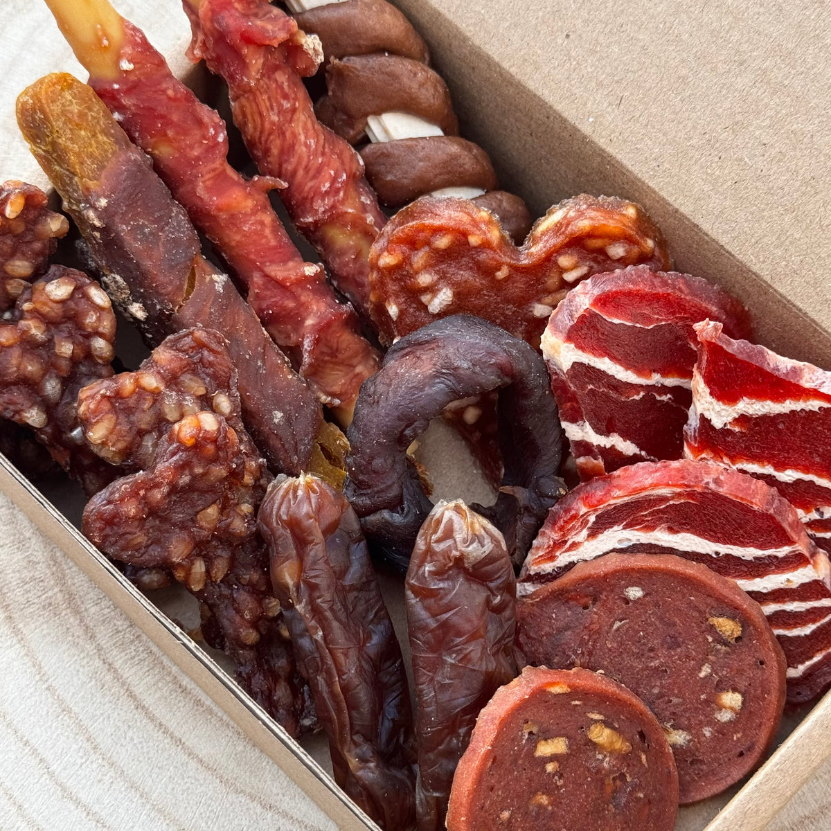 [FIVER FRIDAY] Duck Snack Box | 20 Pieces