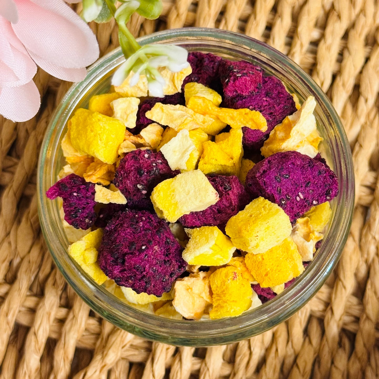 Slobbery Kisses | Freeze Dried Valentines Topper 30g