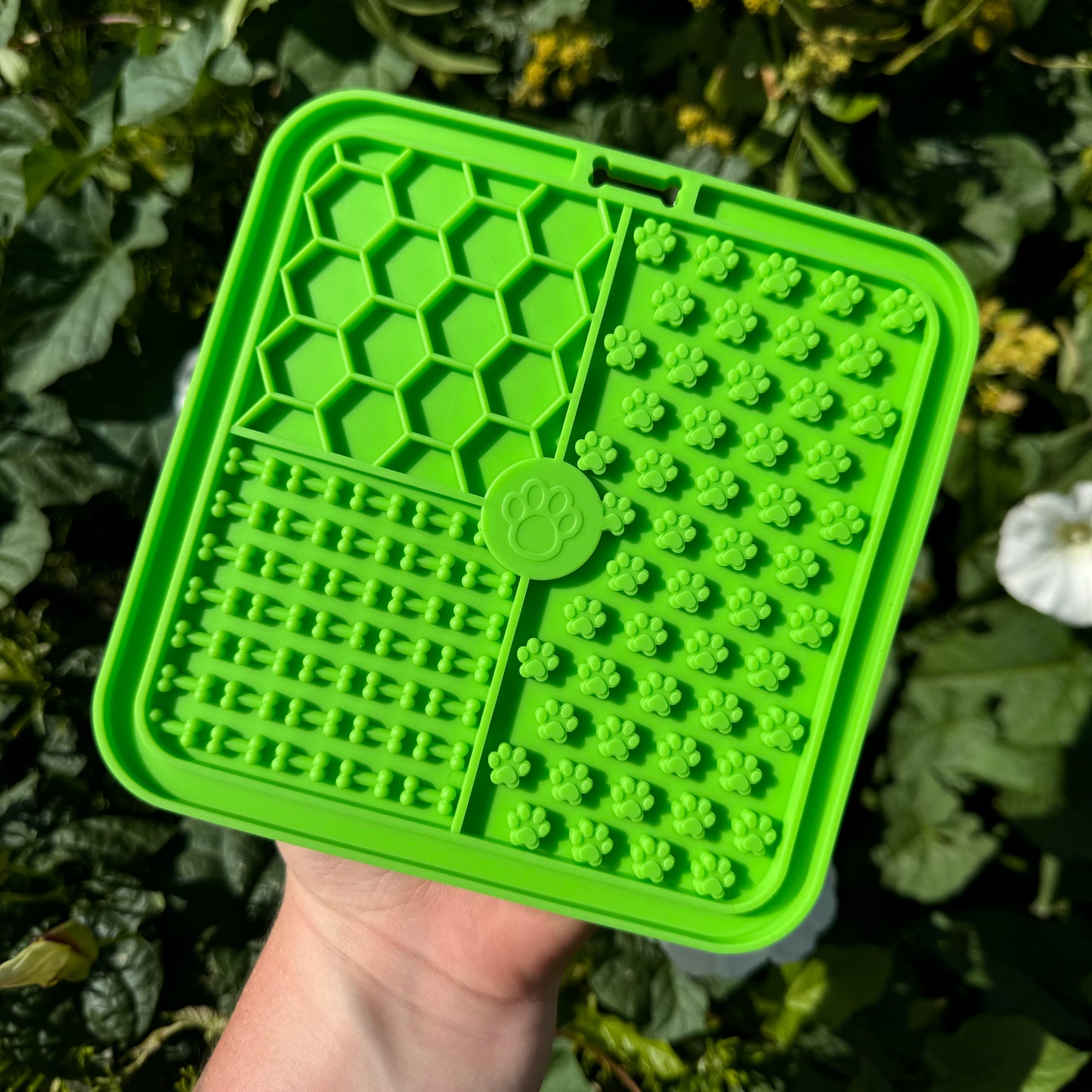 The Mini Mat Lick Mat | Green