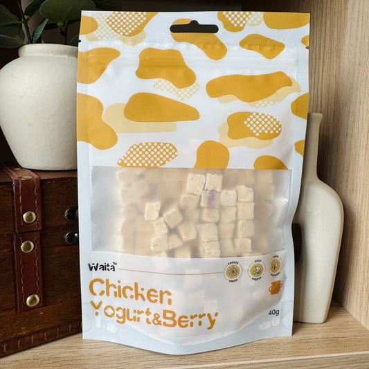 Waita Pets | Freeze Dried Chicken, Yogurt & Berry 40g