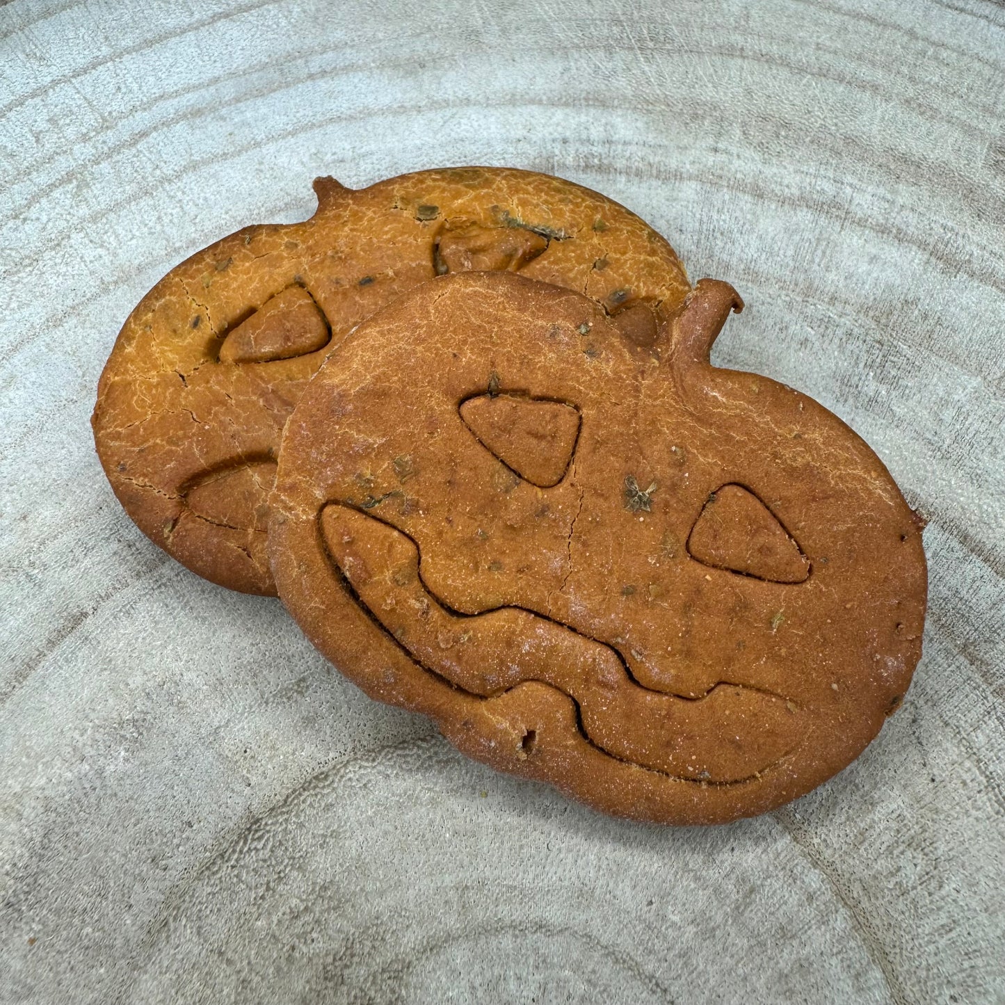 Butternut Squash & Dried Oregano Pumpkin Biscuit