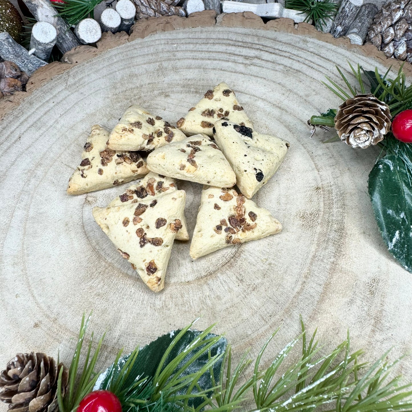 Elderberry & Apple Biscuits 100g